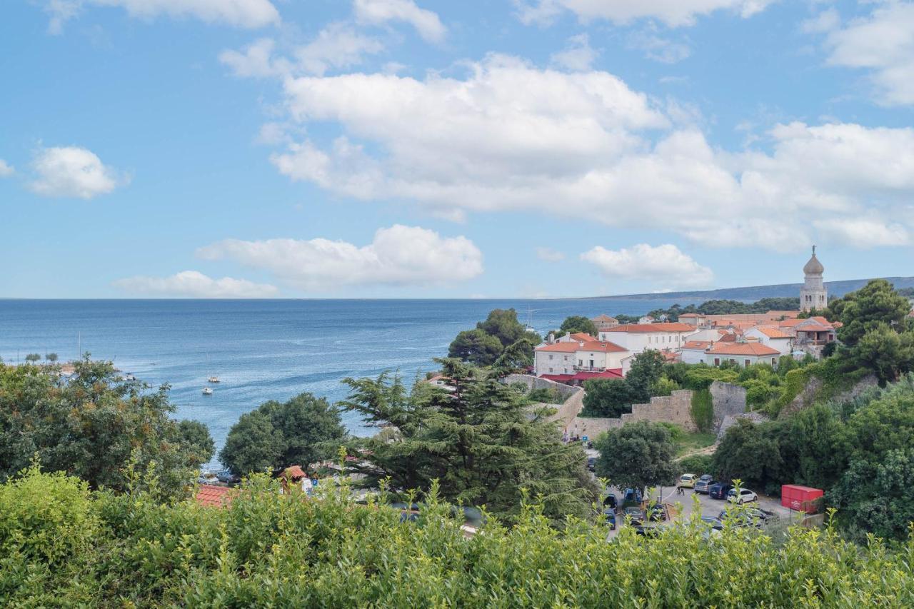 Luxury Residence Luca Krk Town Exterior photo